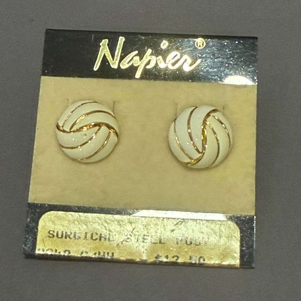 Napier‎ Swirl Stud Earrings Women Cream Gold Tone  Vintage  Ribbed Domed